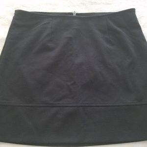 Banana Republic mini skirt 2